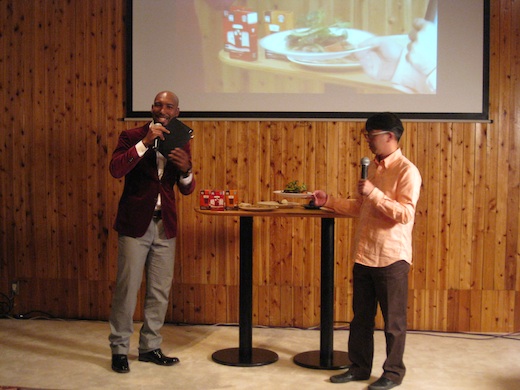 スタバ山本宇一さん.jpg