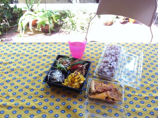 ベランダランチ.JPG